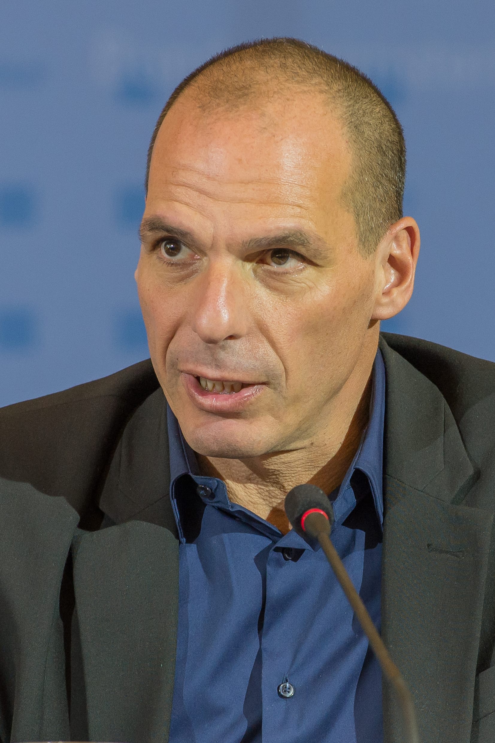 Verwirrspiel um Anordnungen gegen Yanis Varoufakis: Ausdruck staatlicher Anmaßung