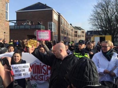 20160123-Spijkenisse-actie-tegen-Wilders-550x412