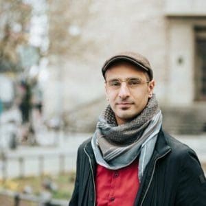Neukölln: Die Debatte um Silvester ist geprägt von Rassismus – Im Gespräch mit Ahmed Abed