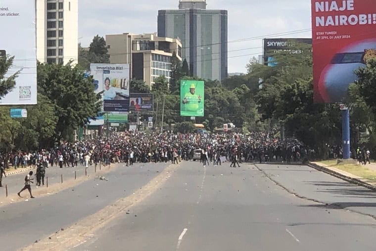 Kenia - Massenproteste - Foto: Twitter/@Honeyfarsafi